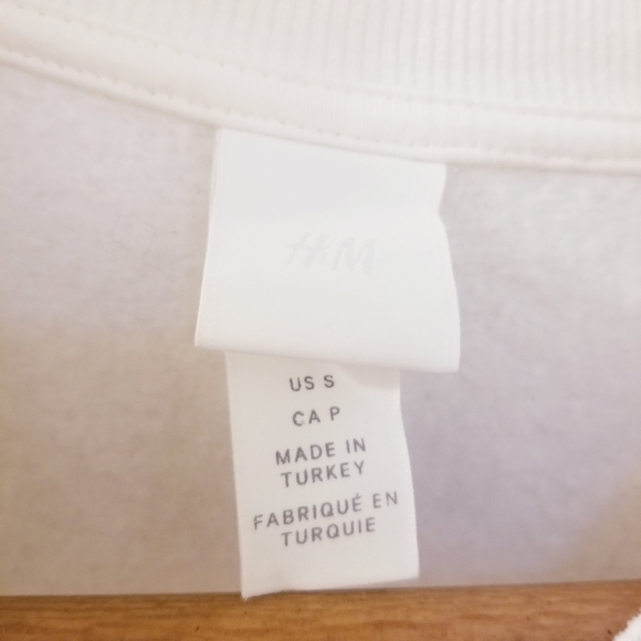 3/$45 H&M White Cream Sweater Sweatshirt Crop Crew - Picture 3 of 5
